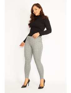 Şans Women's Plus Size Gray Checkered Leggings