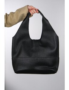 LuviShoes Always Black Floter Women's Shoulder Bag