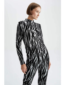 DEFACTO Slim Fit Half Turtleneck Zebra Desenli Long Sleeve T-Shirt