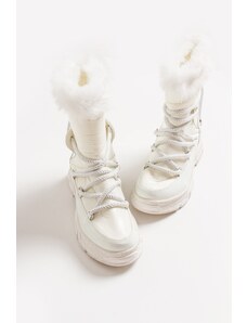 LuviShoes 23 White Women's Boots