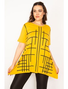 Şans Women's Large Size Yellow V-Neck Front Printed Tunic
