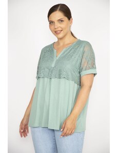 Şans Women's Green Plus Size Lace Detailed V-Neck Tunic