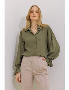 Trend Alaçatı Stili Women's Khaki Flounce Sleeve Viscon Woven Shirt
