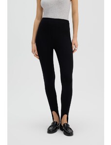 Saint Body Stirrup Leggings - Black