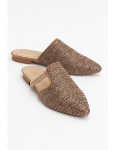 LuviShoes PESA Brown Straw Stone Women's Slippers