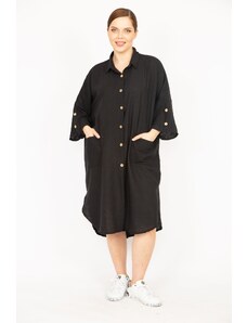 Şans Women's Black Plus Size Relaxed Cut, Buttoned Shirt Collar Dress