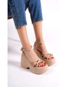 Capone Outfitters Sandals - Beige - Wedge