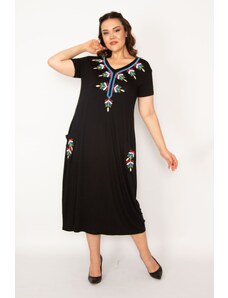 Şans Women's Plus Size Black Viscose Dress with Embroidery Detail V-neck