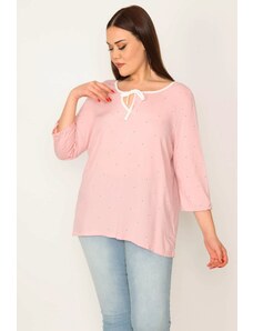 Şans Women's Plus Size Pink Kiss Collar Tapered Capri Sleeve Blouse