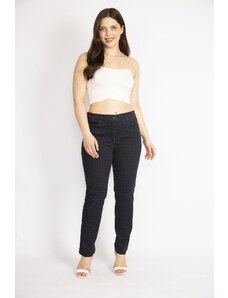Şans Women's Black Plus Size Houndstooth Patterned Lycra Gabardine 5 Pocket Pants