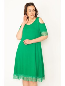 Şans Women's Plus Size Green Decollete Decollete Green Lace Dress