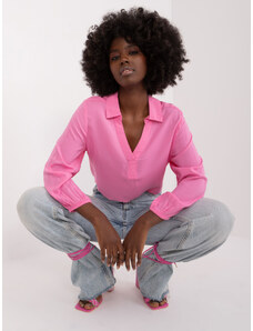 Fashionhunters Růžová košilová halenka s výstřihem SUBLEVEL