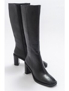 LuviShoes Meet Women's Black Skin Printed Boots