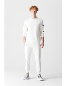 Avva Men's White Plain Jogging Tracksuit