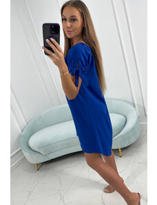 K-Fashion Šaty s vázáním na rukávech chrpově modré barvy