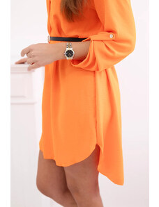K-Fashion Šaty s delšími zády a pásem pomeranč