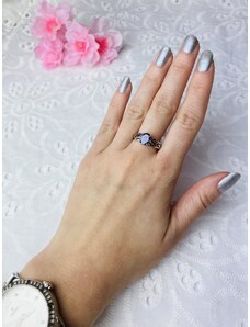 Webmoda Dámský stříbrný prsten s fialovým krystalem 7