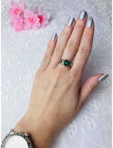 Webmoda Dámský stříbrný prsten se zeleným krystalem 9