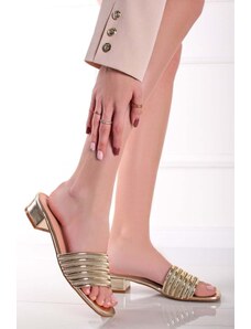 Sergio Todzi Zlaté pantofle na hrubém podpatku Marisa