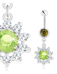 Šperky Eshop - Ocelový piercing do bříška, stříbrná barva, květ - zelený zirkon, čiré lupínky S62.10