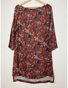 Krásné šaty Sisley 100 % viskoza
