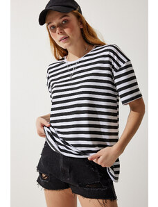 Happiness İstanbul Women's Black Crew Neck Striped Oversize Knitted T-Shirt