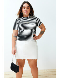 Trendyol Curve Black-White Striped Embroidery Detailed Knitted T-shirt