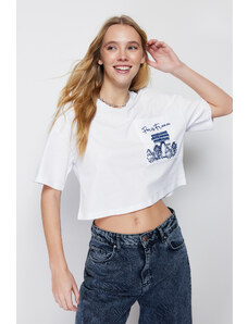 Trendyol White 100% Cotton Crop Knitted T-Shirt with Pocket Embroidery Detail