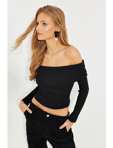 Cool & Sexy Women's Black Madonna Collar Camisole Blouse