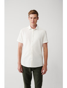 Avva Men's White Easy-to-Iron Classic Collar Knitted Lycra Cotton Slim Fit Slim Fit Short Sleeve Shirt