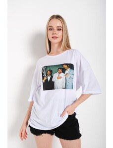 Know Women's White Muslim Gürses Printed Tshirt