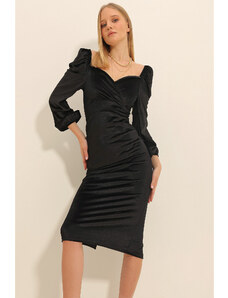 Trend Alaçatı Stili Women's Black Double Breasted Collar Princess Sleeve Velvet Midi Dress