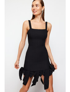 Trendyol Black Body-Sitting Bow Dress
