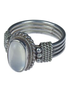 Stříbrný prsten vykládaný měsíčním kamenem, AG 925/1000, 6g, Nepál 55 , Stříbrná , Nepál , Ag925, 6g