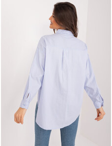 Fashionhunters Světle modrá dámská klasická bavlněná košile
