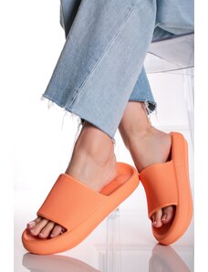 Ideal Oranžové pryžové nízké pantofle Katrina
