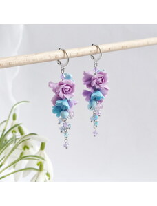 Mairi Maya - květinové náušnice s růžemi modro-fialové