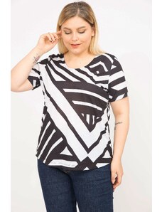 Şans Women's Black Plus Size Crew Neck Geometric Pattern Short Sleeve Blouse