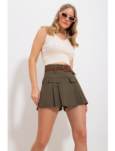 Trend Alaçatı Stili Women's Khaki Pocket Covered Pleated Hidden Zipper Gabardine Short Skirt
