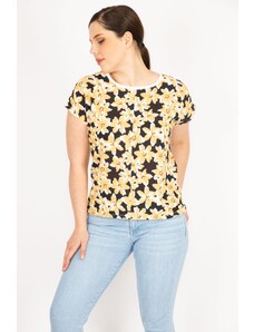 Şans Women's Yellow Plus Size Front Patterned Blouse