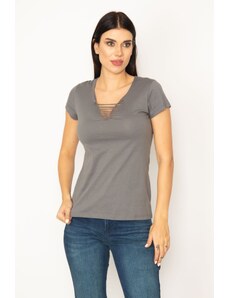 Şans Women's Gray Collar Detailed T-shirt