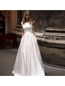 saténové svatební šaty na ramínka Ariana