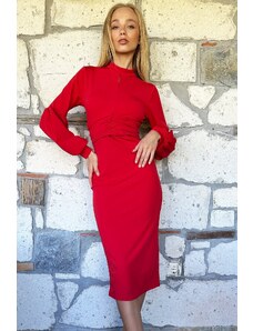 Trend Alaçatı Stili Dámské šaty s červeným pasem a vysokým výstřihem s balónovými rukávy