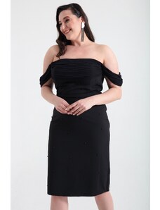 Lafaba Women's Black Boat Neck Pearl Plus Size Evening Dress