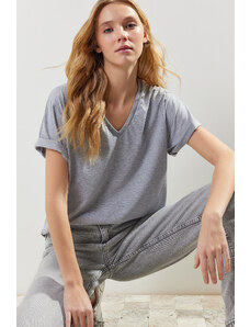 Trendyol Gray Melange Oversize/Cream V-Neck Short Sleeve Knitted T-Shirt