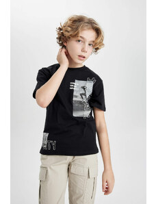 DEFACTO Boy Crew Neck Printed Short Sleeve T-Shirt