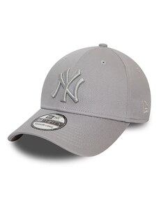 New Era New York Yankees League Essential Grey 39THIRTY Stretch Fit Cap 60503617