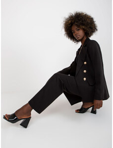 Fashionhunters Černá elegantní bunda s ramenními vycpávkami
