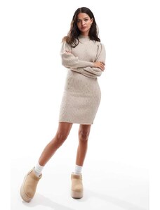 chi chi london scallop lace pencil dress Chi Chi London Scallop Lace Pencil Dress at asos.com 65.00 | 