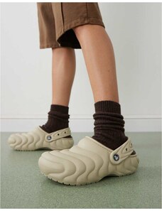Crocs unisex classic lined overpuff clog in moth-Neutral
